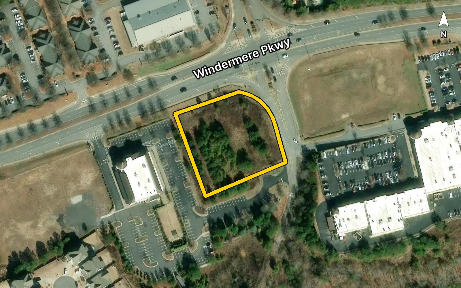 Aerial, Esri, Maxar for 3815 Windermere Parkway