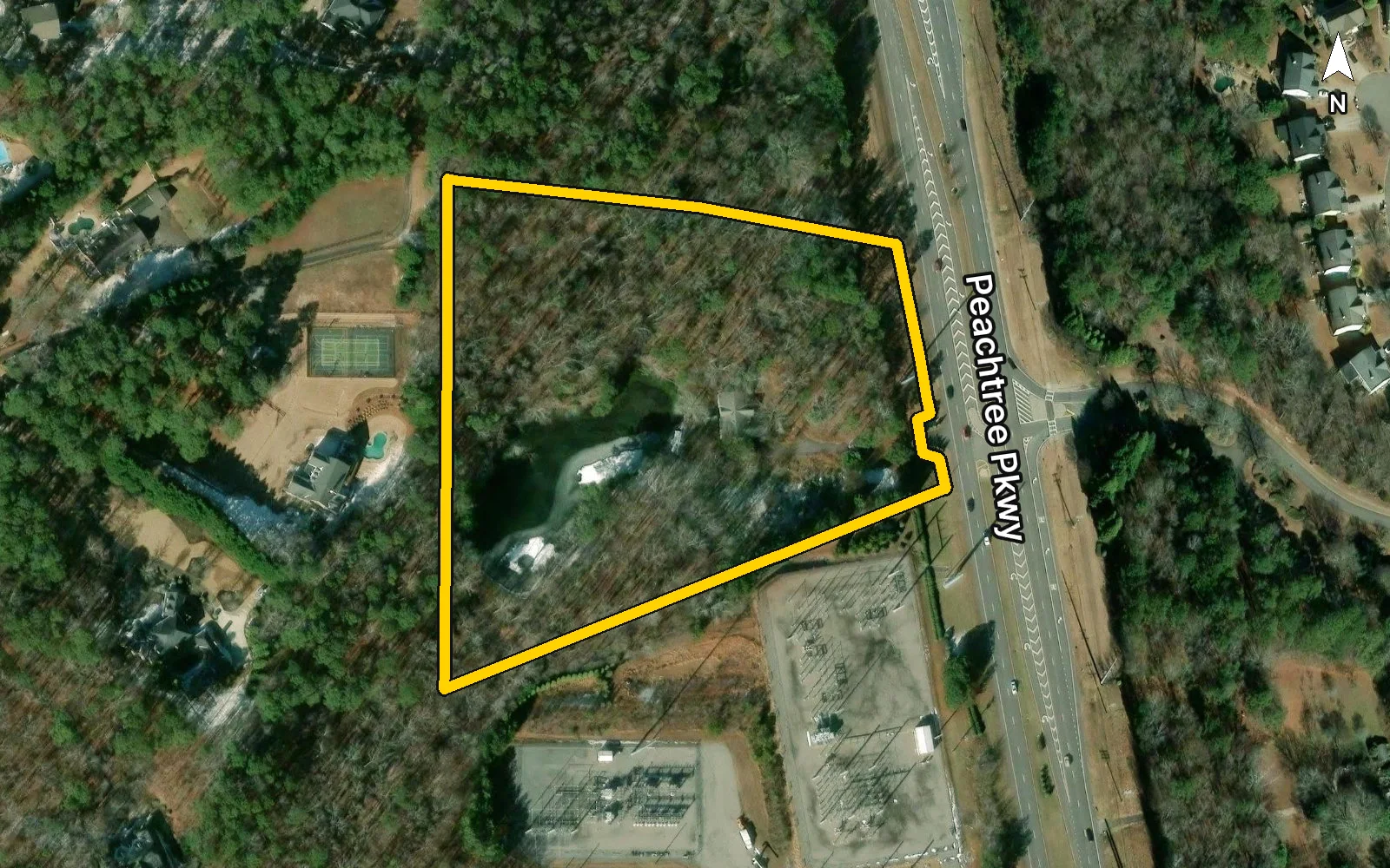 Aerial, Esri, Maxar for 1300 Peachtree Parkway